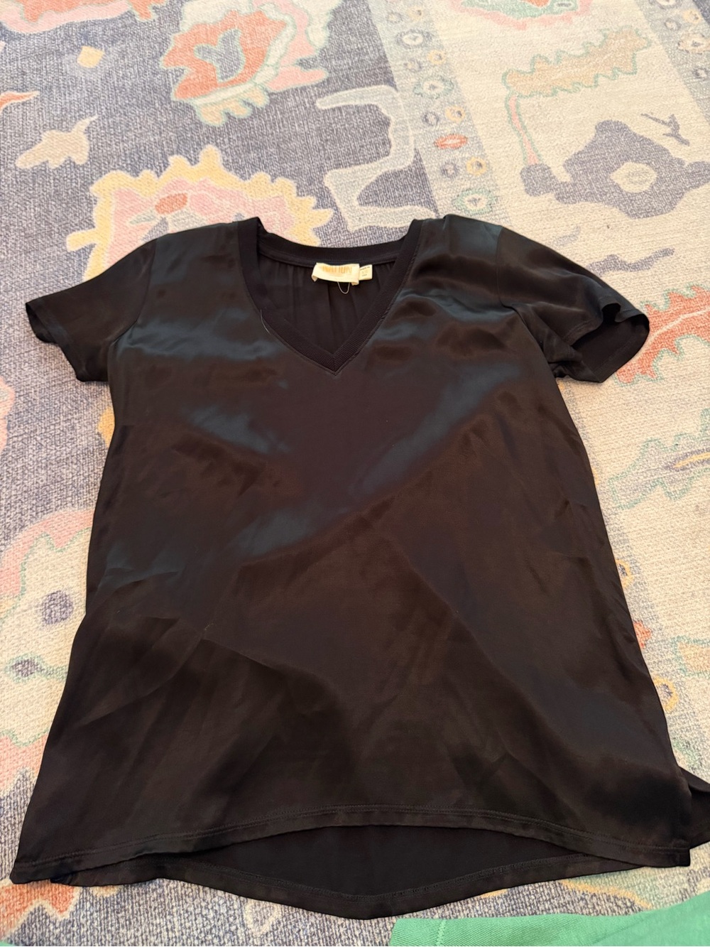 Nation LTD Black V-Neck Short Sleeve Tee
